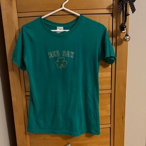 Red Sox Green Short Sleeve Women's Tee
